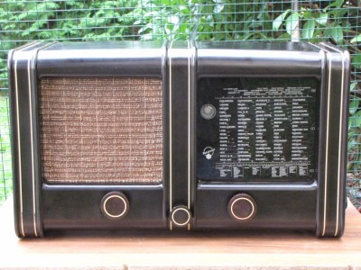 Blaupunkt 5W641 bakelit.jpg