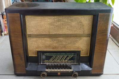 01-Philips 735A-14-předek.jpg